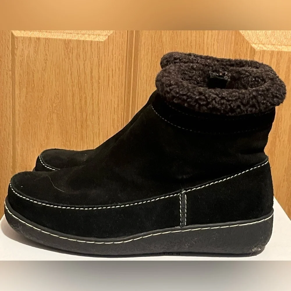 Lands' End Women's Chukka Ankle Boots